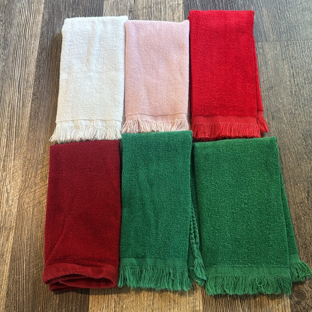 Vintage Set Of 6 Hand Guest Towels Christmas Holiday Fringe Cotton Embroidered - Picture 6 of 16